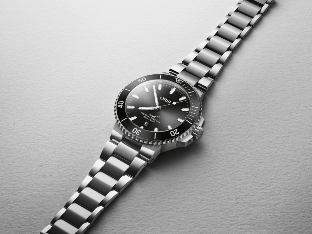 Oris,Aquis 43.50mm,43.50mm,Stainless Steel,Black,Automatic,Day,41hours,01 733 7789 4154,01 733 7789 4154-07 8 23 04PEB