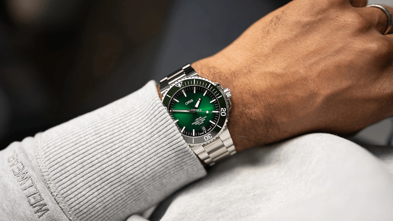 Oris,Aquis 43.50mm,43.50mm,Stainless Steel,Green,Automatic,Day,Sapphire,Crystal Glass,01 400 7763 4157,01 400 7763 4157-07 8 24 09PEB