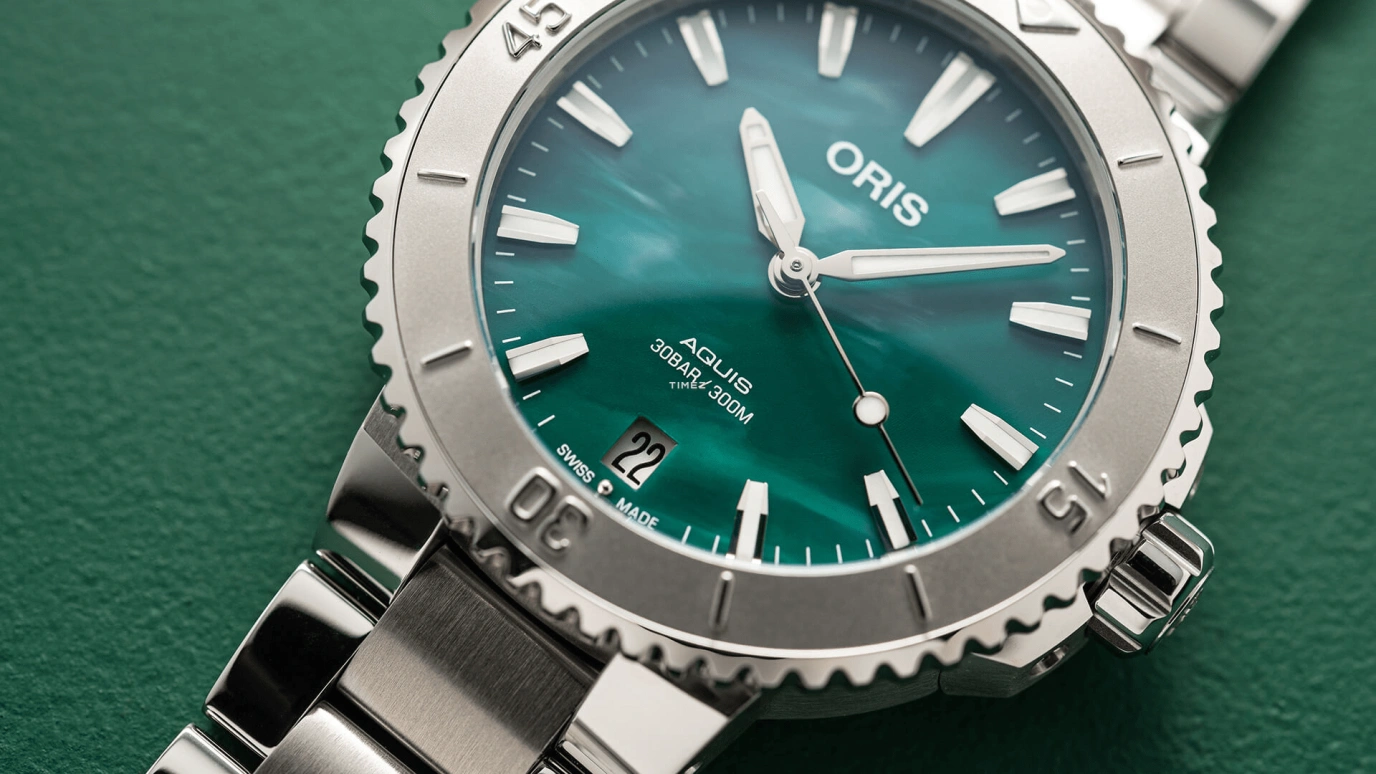 Oris,Aquis 43.50mm,43.50mm,Stainless Steel,Green,Automatic,Day,41hours,01 733 7730 4137,01 733 7730 4137-07 8 24 05PEB