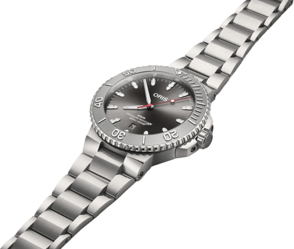 Oris Aquis 01 733 7789 4153-07 8 23 04PEB