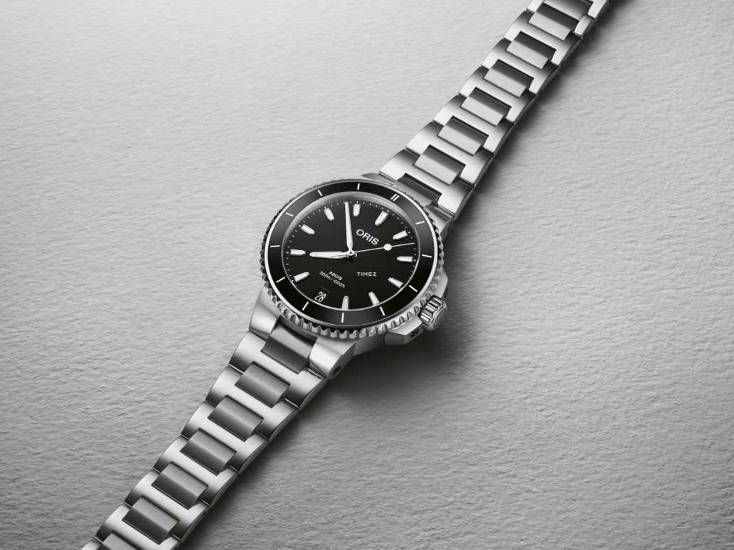 Oris,Aquis 36.50mm,36.50mm,Stainless Steel,Black,Automatic,Day,41hours,01 733 7792 4154,01 733 7792 4154-07 8 19 05P
