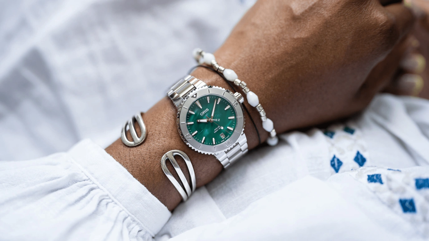 Oris,Aquis 43.50mm,43.50mm,Stainless Steel,Green,Automatic,Day,41hours,01 733 7730 4137,01 733 7730 4137-07 8 24 05PEB