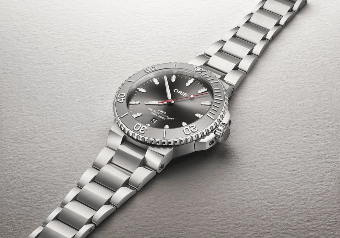 Oris,Aquis 43.50mm,43.50mm,Stainless Steel,Grey,Automatic,Day,41hours,01 733 7789 4153,01 733 7789 4153-07 8 23 04PEB