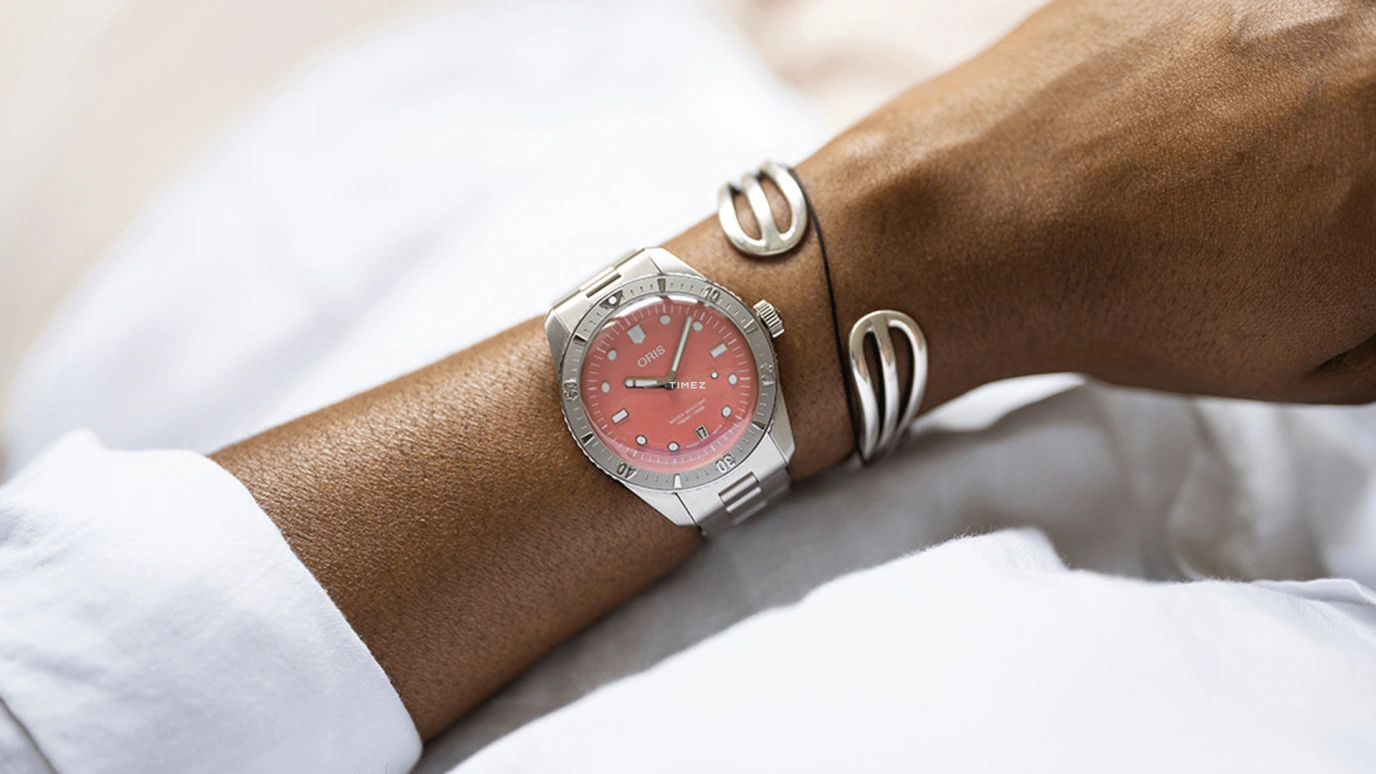 Oris,Divers 65 38mm,38mm,Stainless Steel,Pink,Automatic,Day,Sapphire,Crystal Glass,01 733 7771 4058,01 733 7771 4058-07 8 19 18