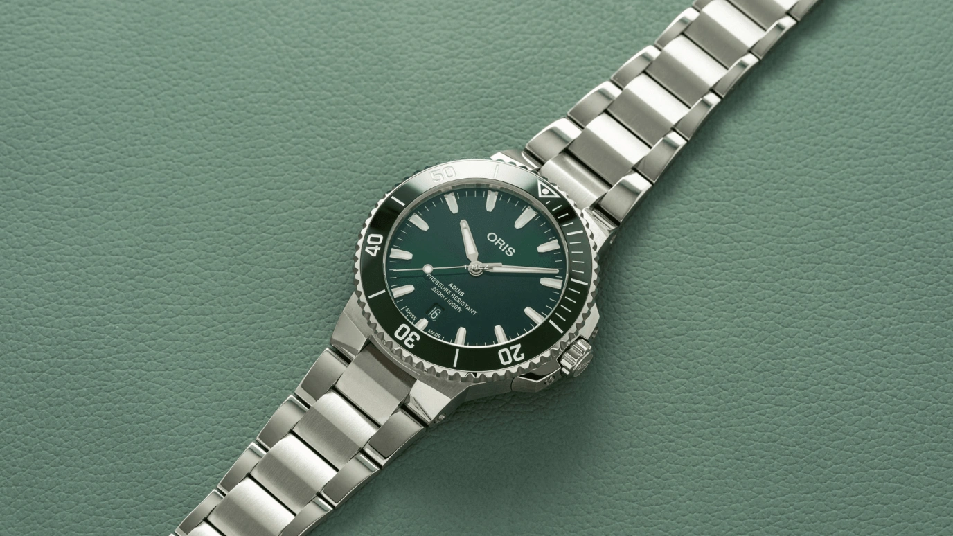 Oris,Aquis 41.50mm,41.50mm,Stainless Steel,Green,Automatic,Day,41hours,01 733 7787 4157,01 733 7787 4157-07 8 22 04PEB