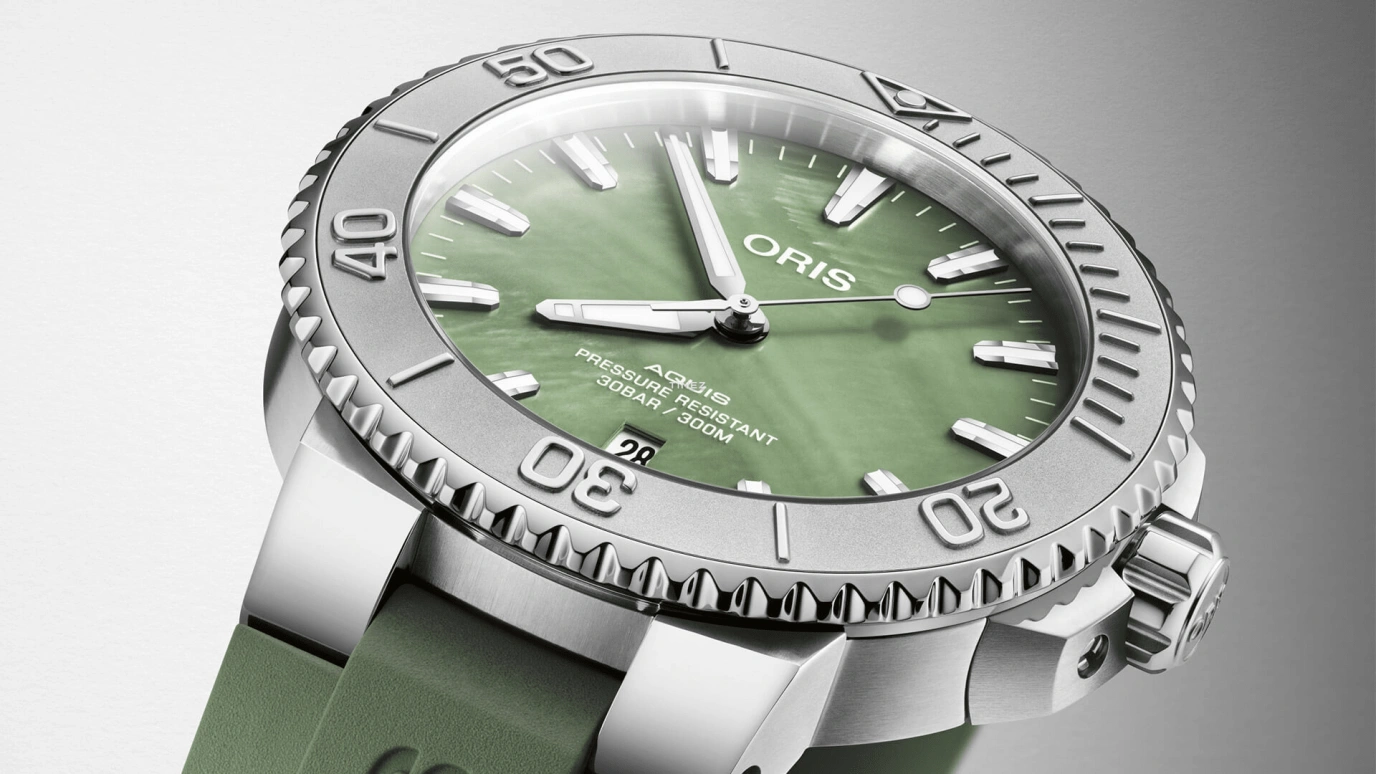 Oris,Other 41.50mm,41.50mm,Stainless Steel,Green,Automatic,Day,Sapphire,Crystal Glass,01 733 7766 4187,01 733 7766 4187-Set