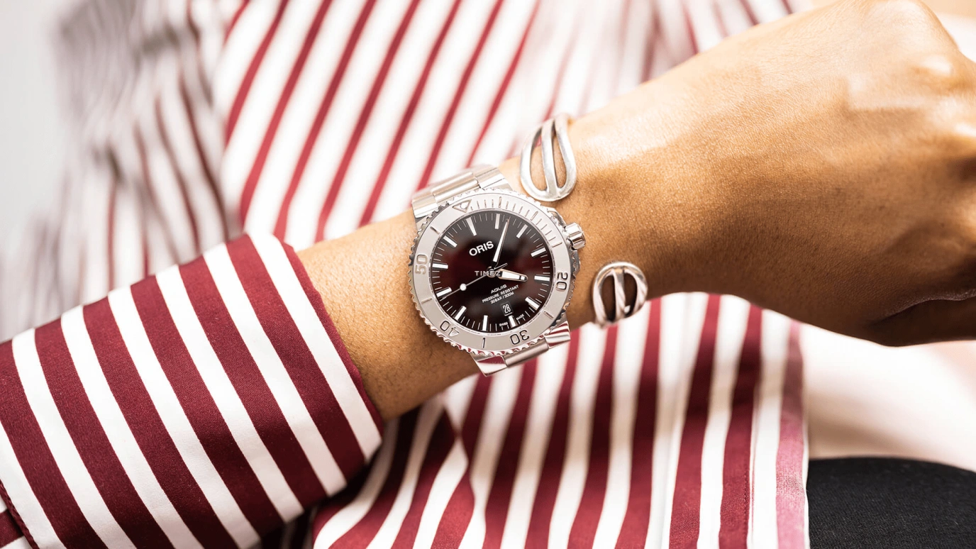 Oris,Aquis 43.50mm,43.50mm,Stainless Steel,Red,Automatic,Day,Sapphire,Crystal Glass,01 733 7730 4158,01 733 7730 4158-07 8 24 05PEB