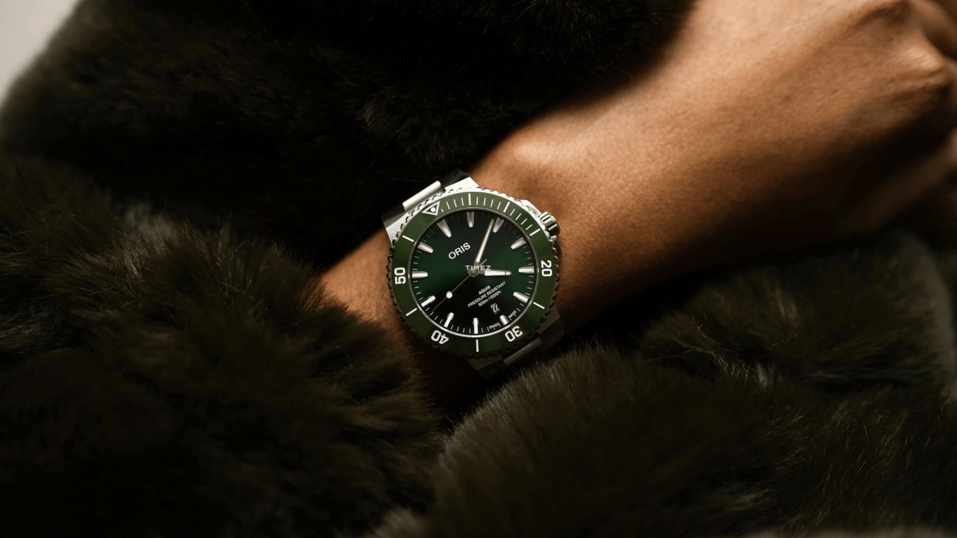 Oris,Aquis 43.50mm,43.50mm,Stainless Steel,Green,Automatic,Day,41hours,01 733 7789 4157,01 733 7789 4157-07 8 23 04PEB