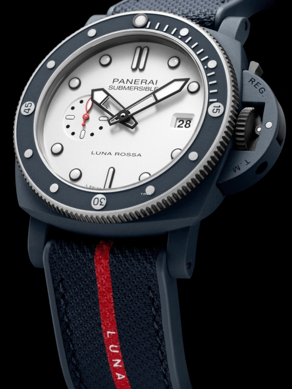 Panerai,Submersible 44mm,44mm,Ti-Ceramitech™,White,Automatic,Day,72hours,PAM01543