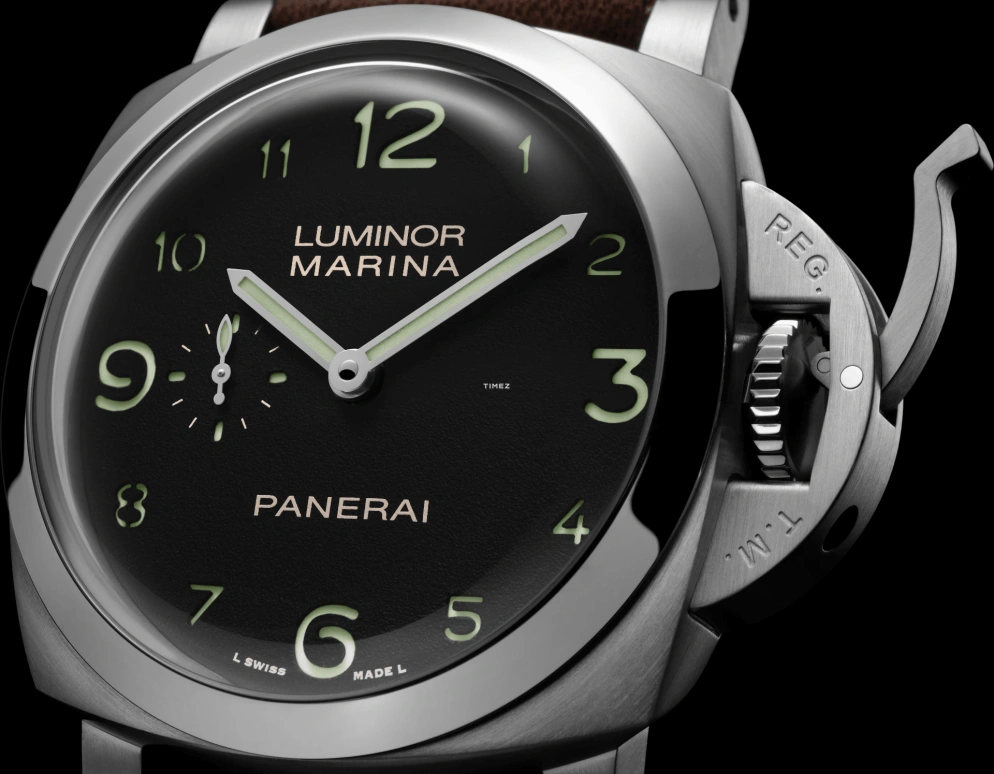 Panerai,Luminor 44mm,44mm,Stainless Steel,Black,Automatic,72hours,In-house Caliber,PAM01759