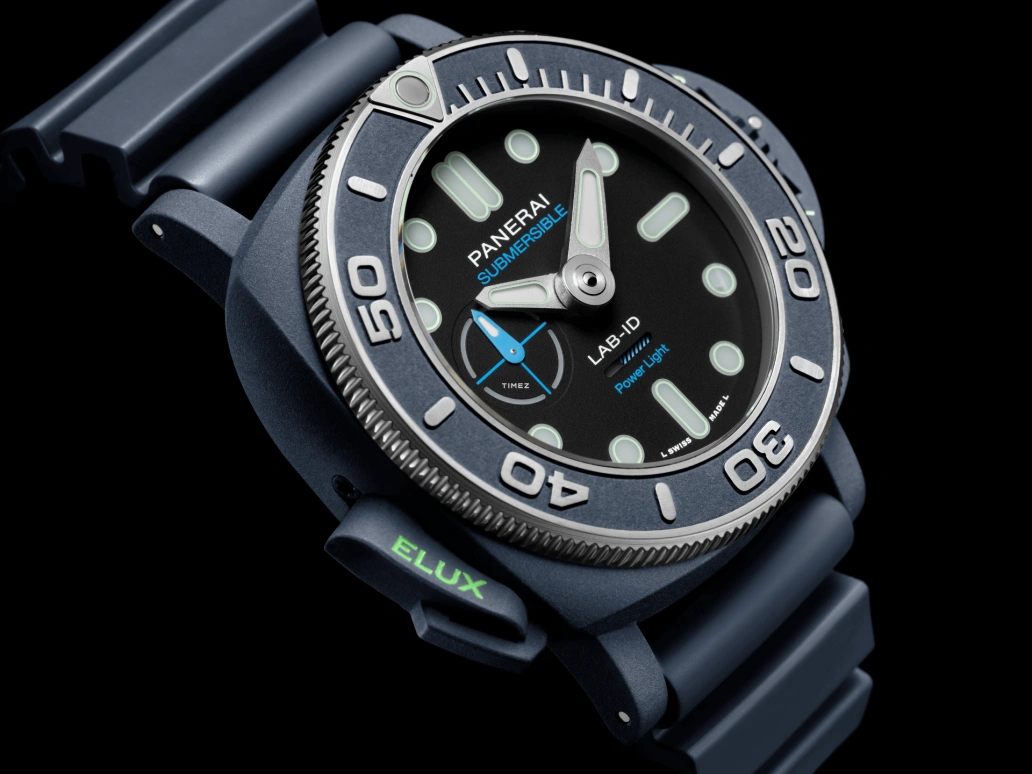 Panerai,Submersible 49mm,49mm,Ti-Ceramitech™,Black,Automatic,Power Reserve Indicator,72hours,PAM01800