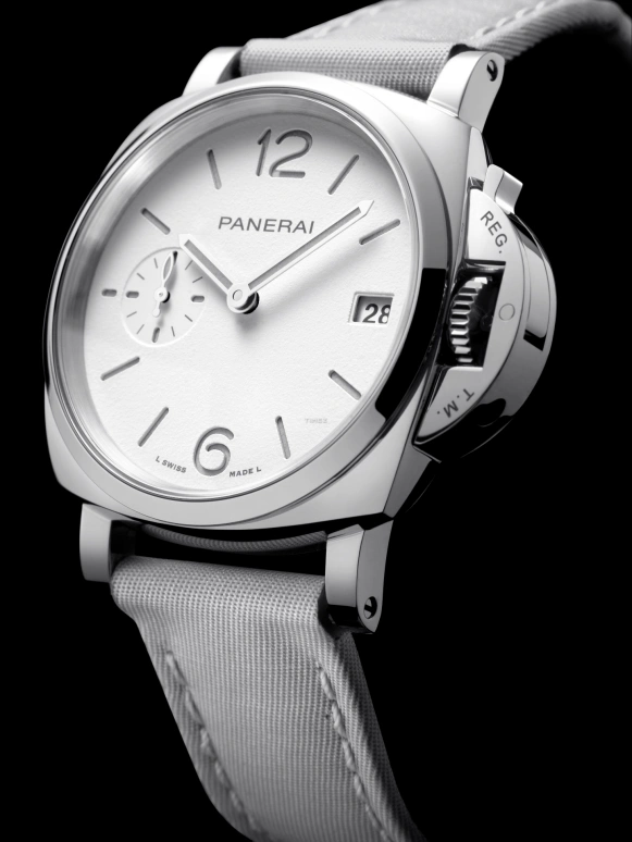 Panerai,Luminor 38mm,38mm,Stainless Steel,White,Automatic,Day,72hours,PAM01426