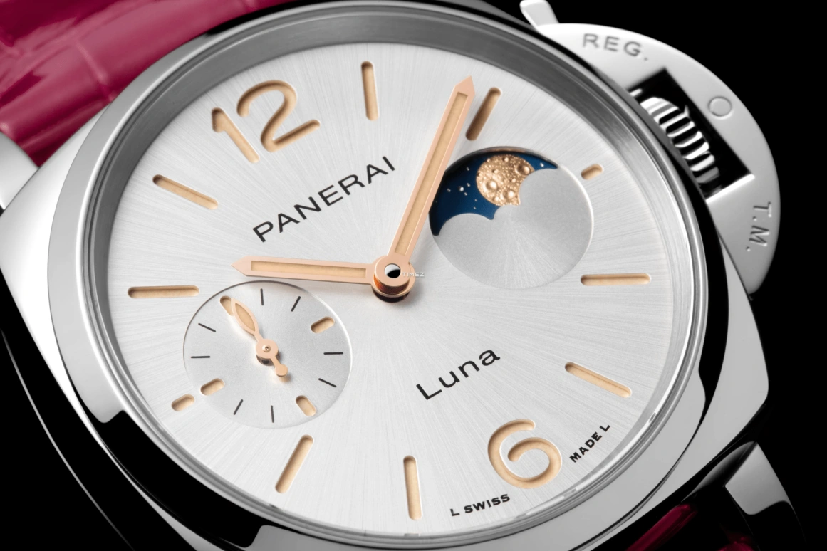 Panerai,Luminor 38mm,38mm,Stainless Steel,Silver White,White,Automatic,Moonphase,Day,PAM01557