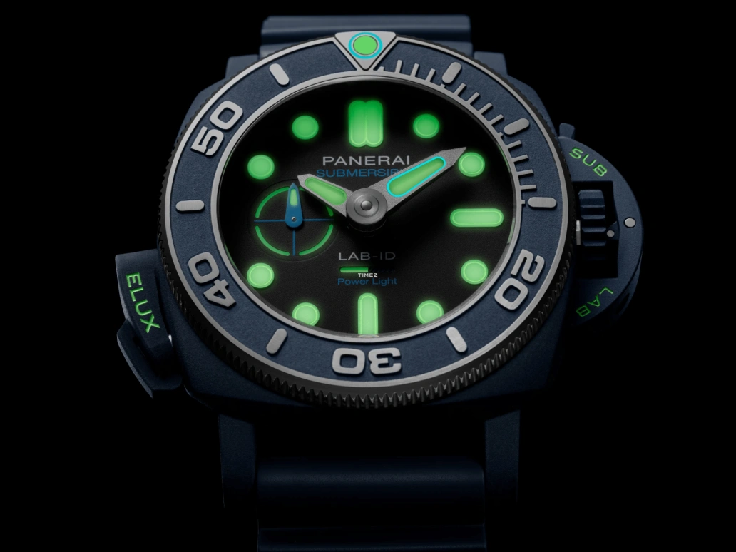 Panerai,Submersible 49mm,49mm,Ti-Ceramitech™,Black,Automatic,Power Reserve Indicator,72hours,PAM01800