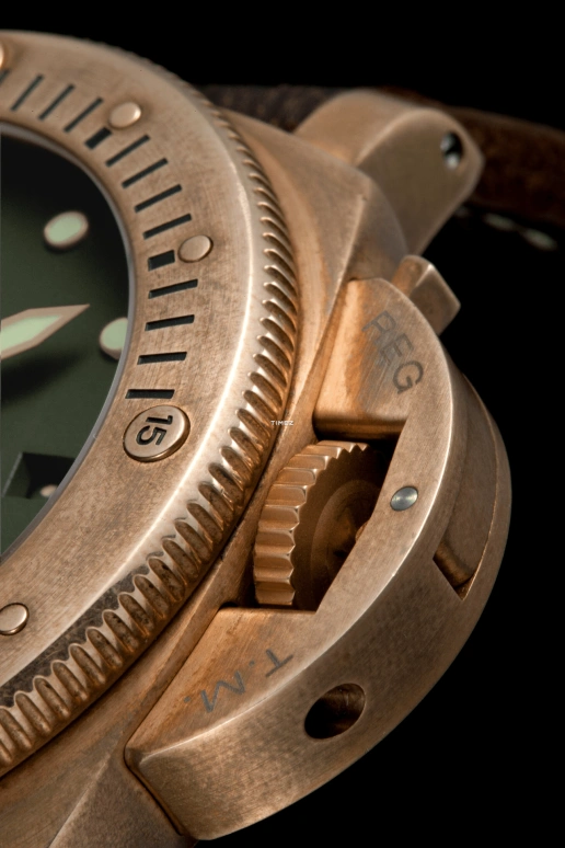 Panerai,Submersible 47mm,47mm,Titanium,Bronze,Green,Automatic,Day,72hours,PAM00382