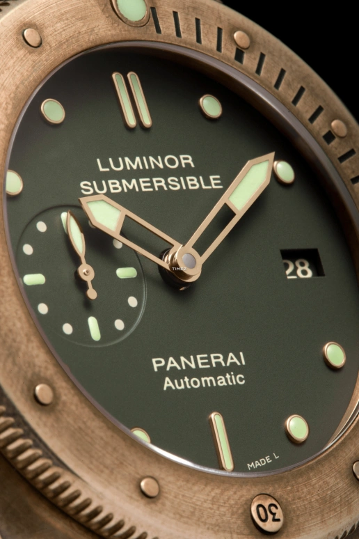Panerai,Submersible 47mm,47mm,Titanium,Bronze,Green,Automatic,Day,72hours,PAM00382