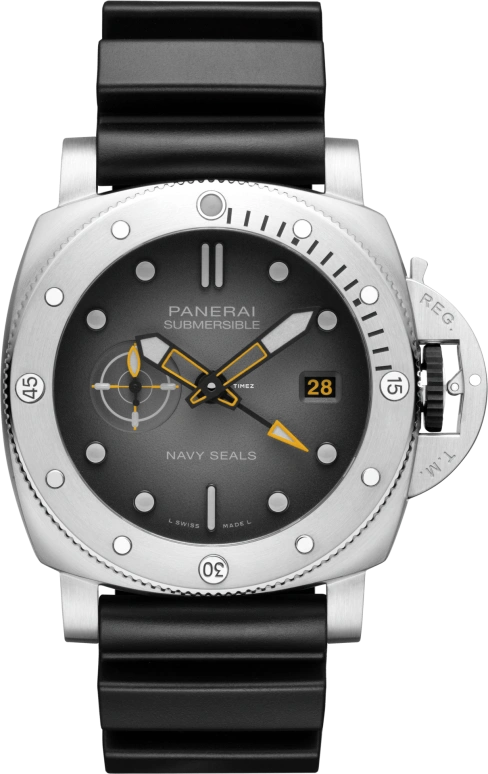Panerai Submersible PAM01323
