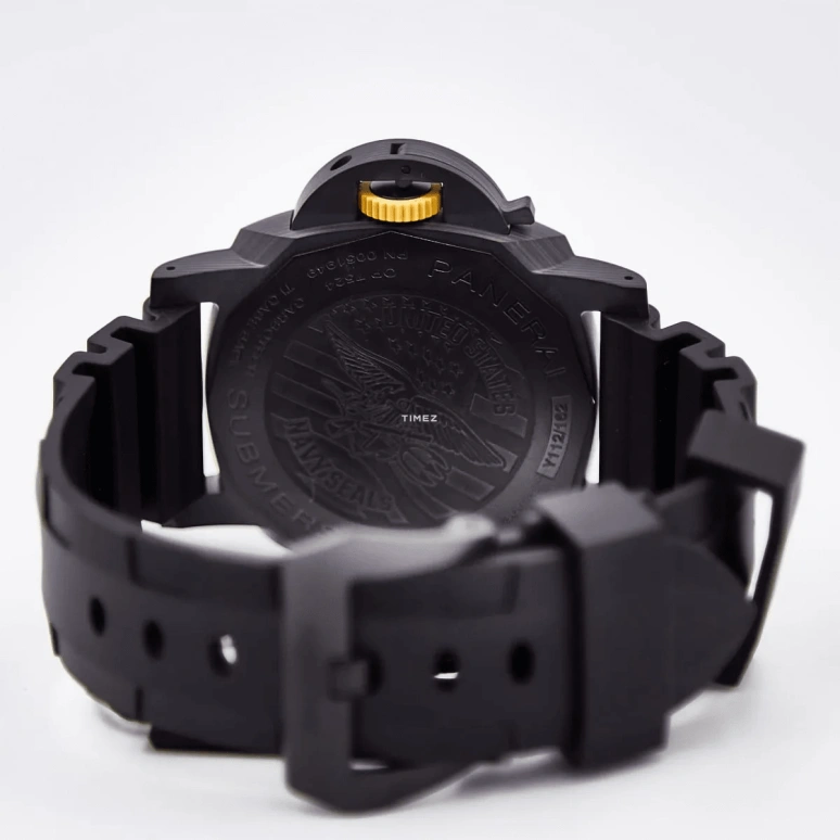 Panerai,Submersible 44mm,44mm,Ceramic,Carbotech,Grey,Automatic,Day,72hours,PAM01324