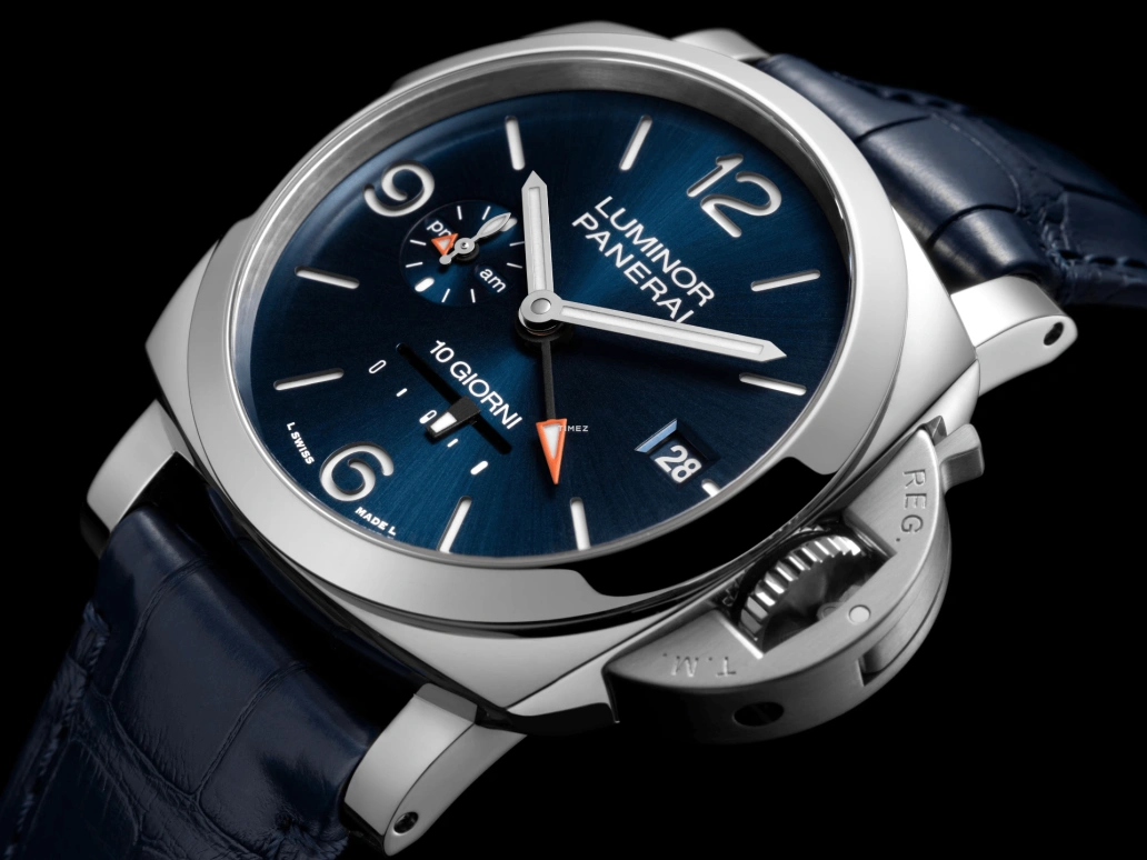 Panerai,Luminor 44mm,44mm,Stainless Steel,Blue,Automatic,Day,Power Reserve Indicator,Dule Time,Day / Night Indication,240hours,In-house Caliber,PAM01482