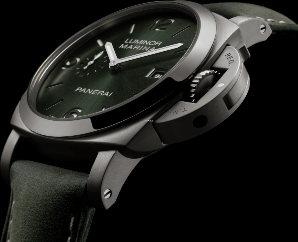 Panerai,Luminor 44mm,44mm,Titanium,Green,Automatic,Day,72hours,PAM03325