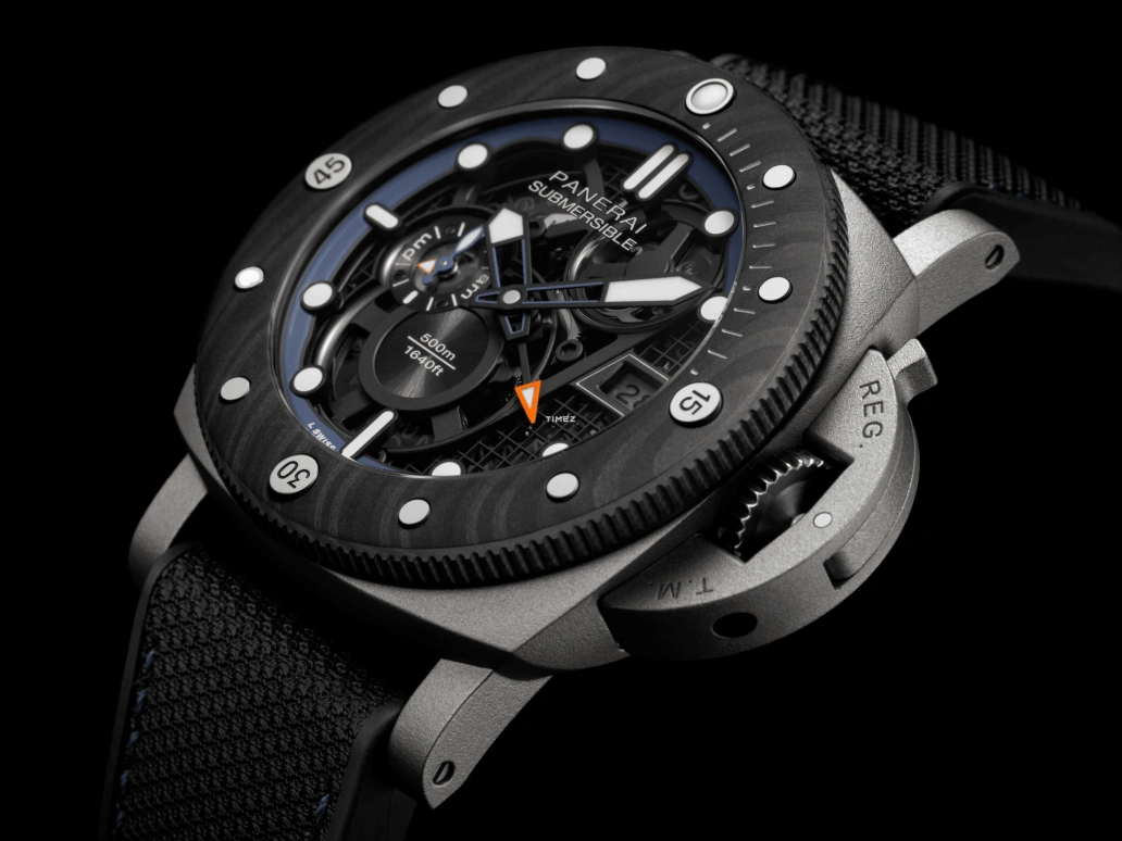 Panerai,Submersible 47mm,47mm,Titanium,Black,Automatic,Day,Power Reserve Indicator,Dule Time,Day / Night Indication,72hours,In-house Caliber,PAM01670