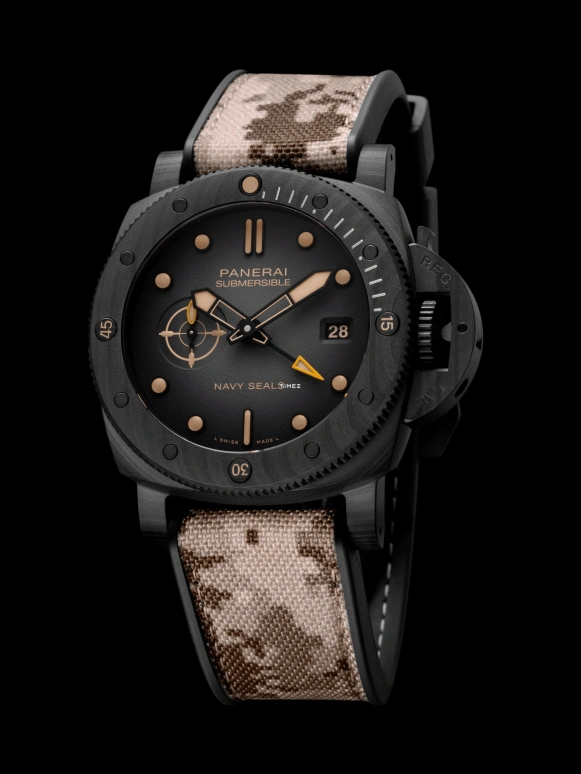 Panerai,Submersible 44mm,44mm,Carbotech,Black,Grey,Gradient,Automatic,Day,Dule Time,PAM01513