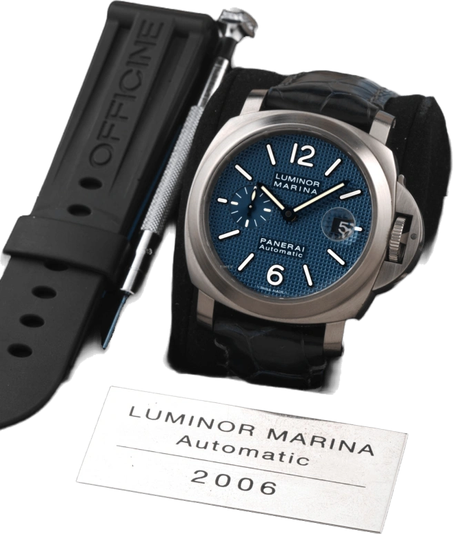 Panerai,Luminor 44mm,44mm,Stainless Steel,Blue,Automatic,Day,42hours,PAM00230