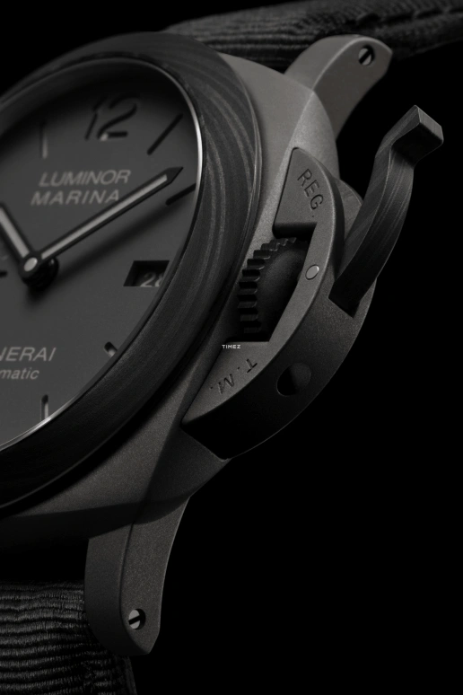Panerai,Luminor 44mm,44mm,Titanium,Titanium Gold,Black,Automatic,Day,72hours,PAM02662
