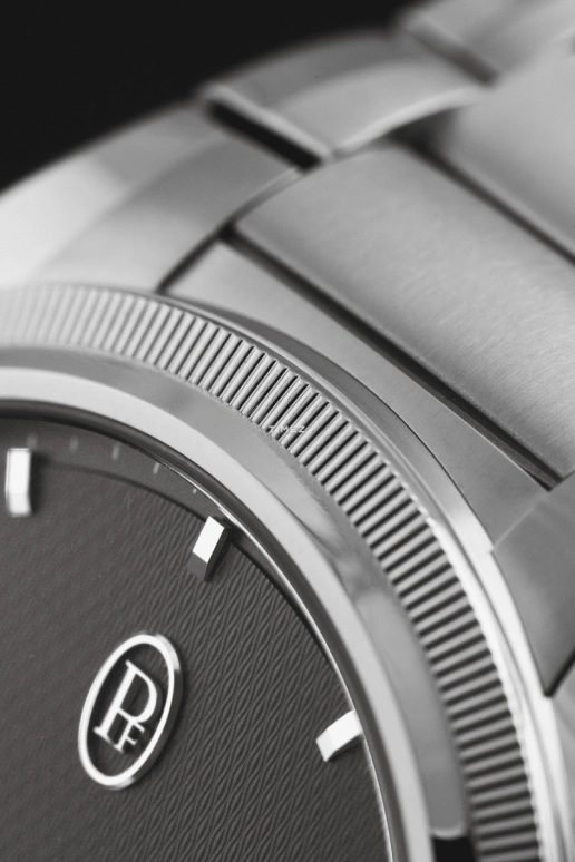 Parmigiani Fleurier,Tonda 40mm,40mm,Stainless Steel,Grey,Automatic,Day,Sapphire,PFC914,PFC914-1020001-100182 