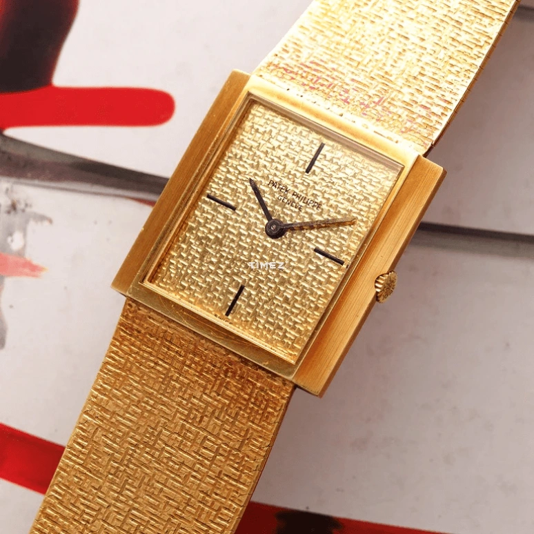 Patek Philippe,Other 30x26mm,30x26mm,Yellow Gold,Gold,Handwound,44hours,In-house Caliber,3491J