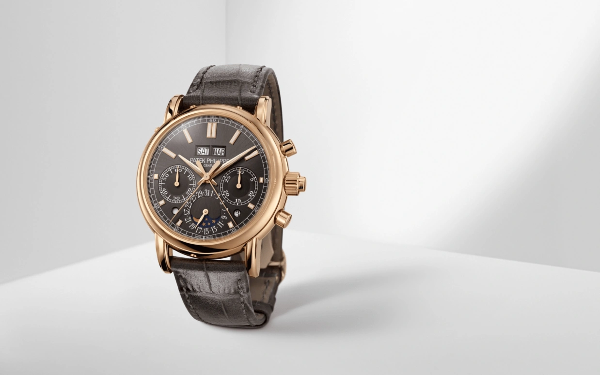 Patek Philippe,Grand Complications 40.20mm,40.20mm,Rose Gold,Grey,Handwound,Chronograph,Moonphase,Perpetual Calendar,Leap Year,65hours,In-house Caliber,5204R,5204R-011