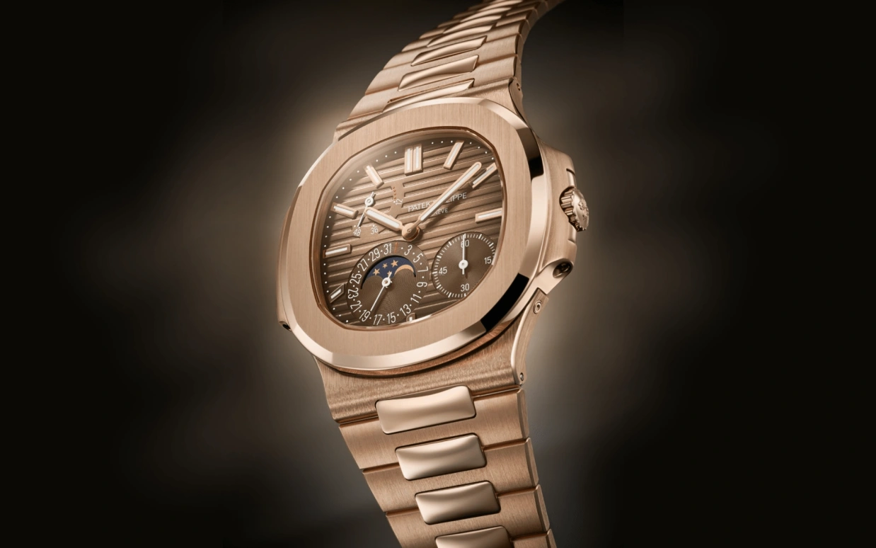 Patek Philippe,Nautilus 40mm,40mm,Rose Gold,Coffee,Gradient,Brown,Automatic,Moonphase,Day,Power Reserve Indicator,Odell Cornelious Beckham,Odell Beckham Jr.,Jack Grealish,Sfera Ebbasta,Lionel Messi,LeBron James,Ben Simmons,La Pulga,GOAT,OBJ,5712,5712/1R-001