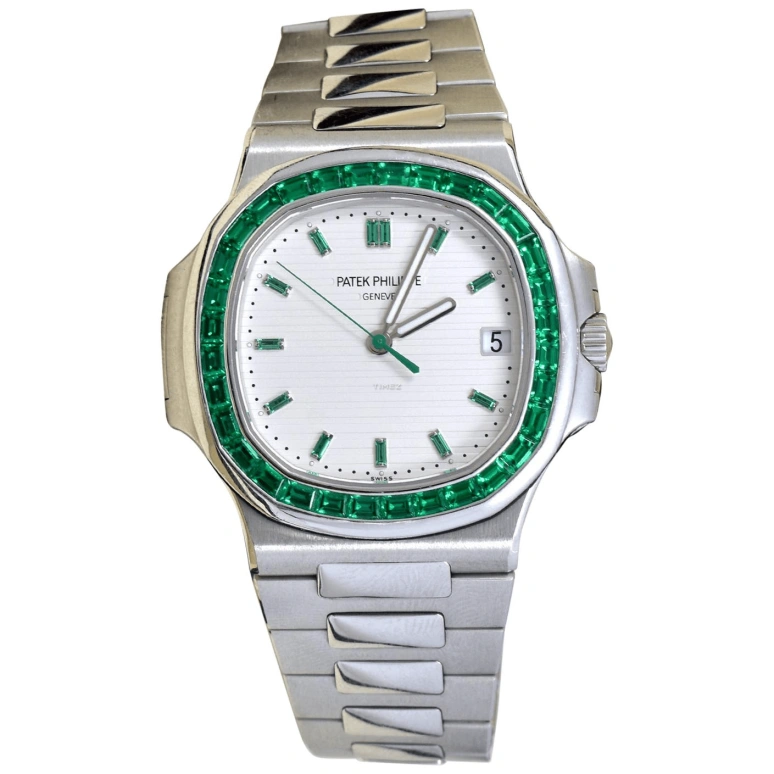 Patek Philippe,Nautilus 40mm,40mm,Platinum,White,Automatic,Day,45hours,5711,5711/113P-010