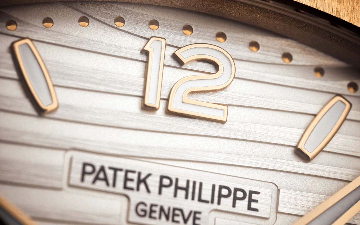 Patek Philippe,Nautilus 35.20mm,35.20mm,Rose Gold,Rose,White,Automatic,Day,45hours,Romeo James Beckham,7118,7118/1R-001
