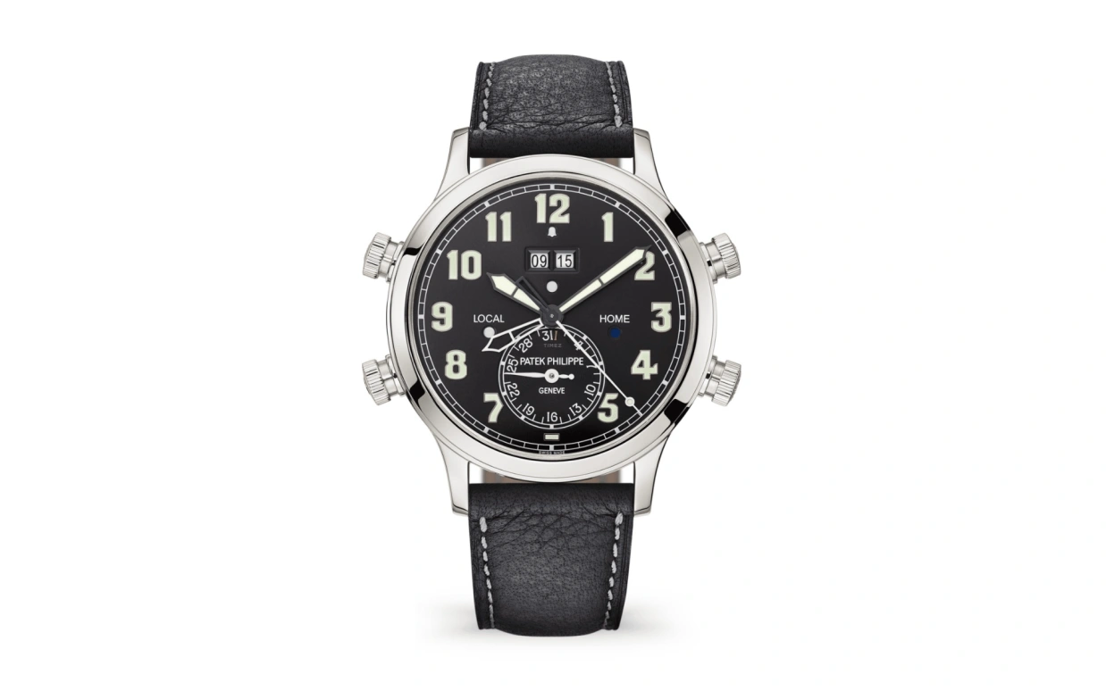 Patek Philippe,Complications 42.20mm,42.20mm,Platinum,Black,Automatic,Day,Dule Time,Alarm,Day / Night Indication,45hours,In-house Caliber,5520P,5520P-001