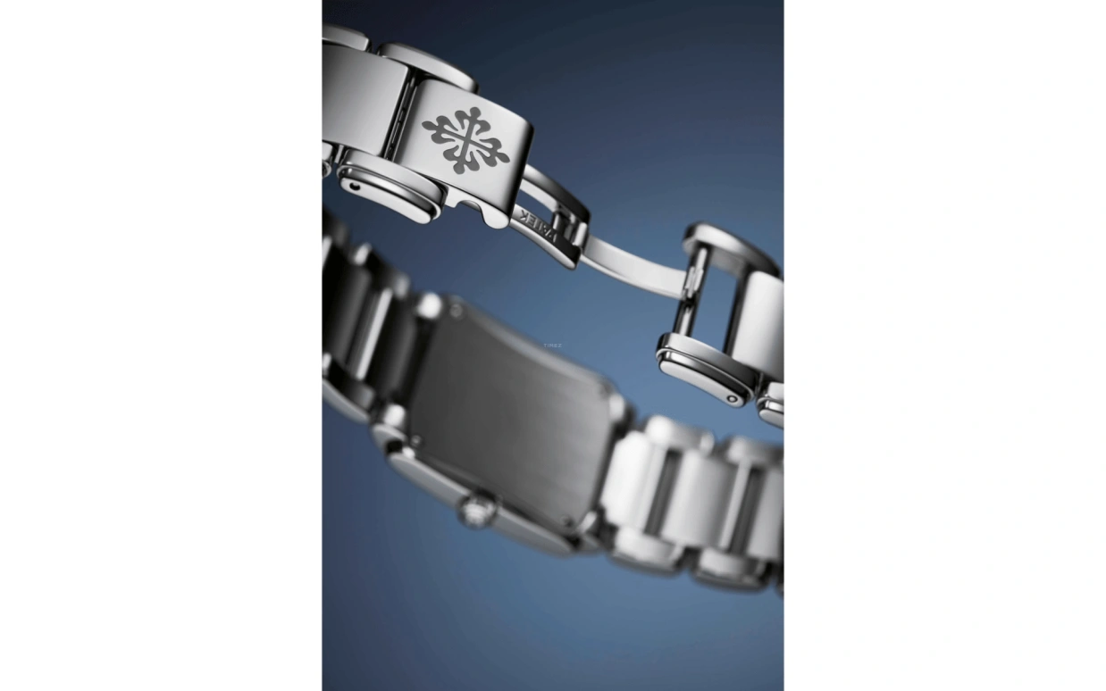 Patek Philippe,Twenty~4 25.10mm,25.10mm,Stainless Steel,Blue,Quartz,In-house Caliber,Sapphire,4910,4910/1200A-001