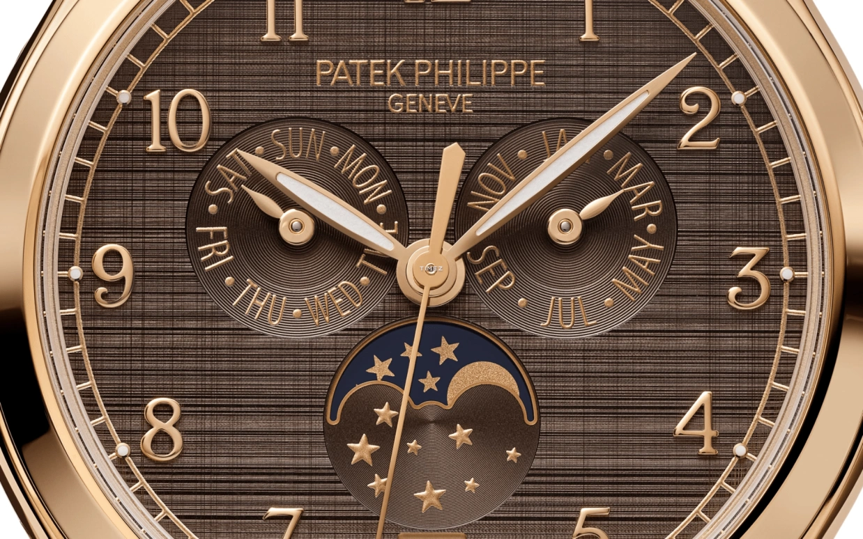 Patek Philippe,Complications 38mm,38mm,Rose Gold,Maroon,Automatic,Moonphase,Annual Calendar,Month,Date,35hours,In-house Caliber,4946R,4946R-001