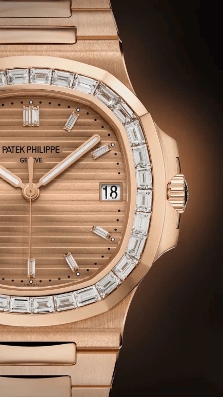 Patek Philippe,Nautilus 40mm,40mm,Rose Gold,Automatic,Day,45hours,Trevor Noah,5723,5723/1R-001