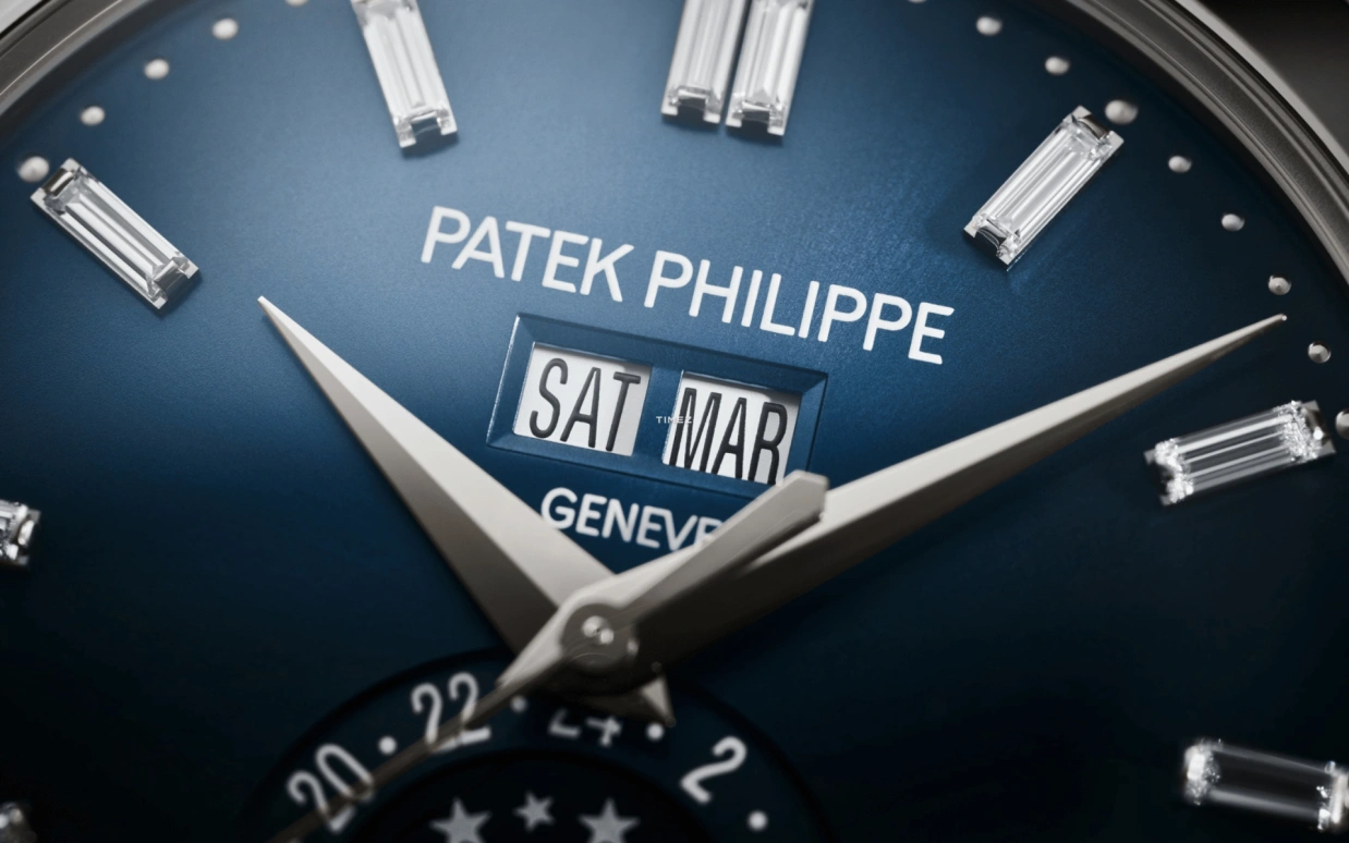 Patek Philippe,Complications 38.50mm,38.50mm,White Gold,Blue,Automatic,Moonphase,Annual Calendar,Month,Date,35hours,In-house Caliber,5396G,5396G-017