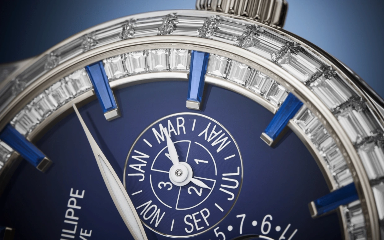 Patek Philippe,Grand Complications 42mm,42mm,Platinum,Blue,Automatic,Moonphase,Perpetual Calendar,Leap Year,Month,48hours,In-house Caliber,Mark Robert Michael Wahlberg,Mark Wahlberg,Anant Ambani,Marky Mark,5374,5374/300P-001