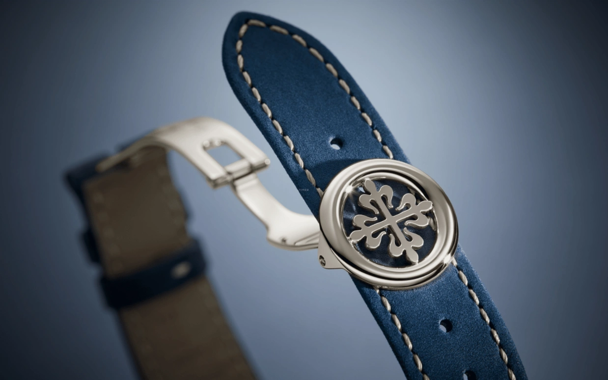 Patek Philippe,Complications 38.50mm,38.50mm,Platinum,Blue,Automatic,Moonphase,Day,World Time,5230P,5230P-001