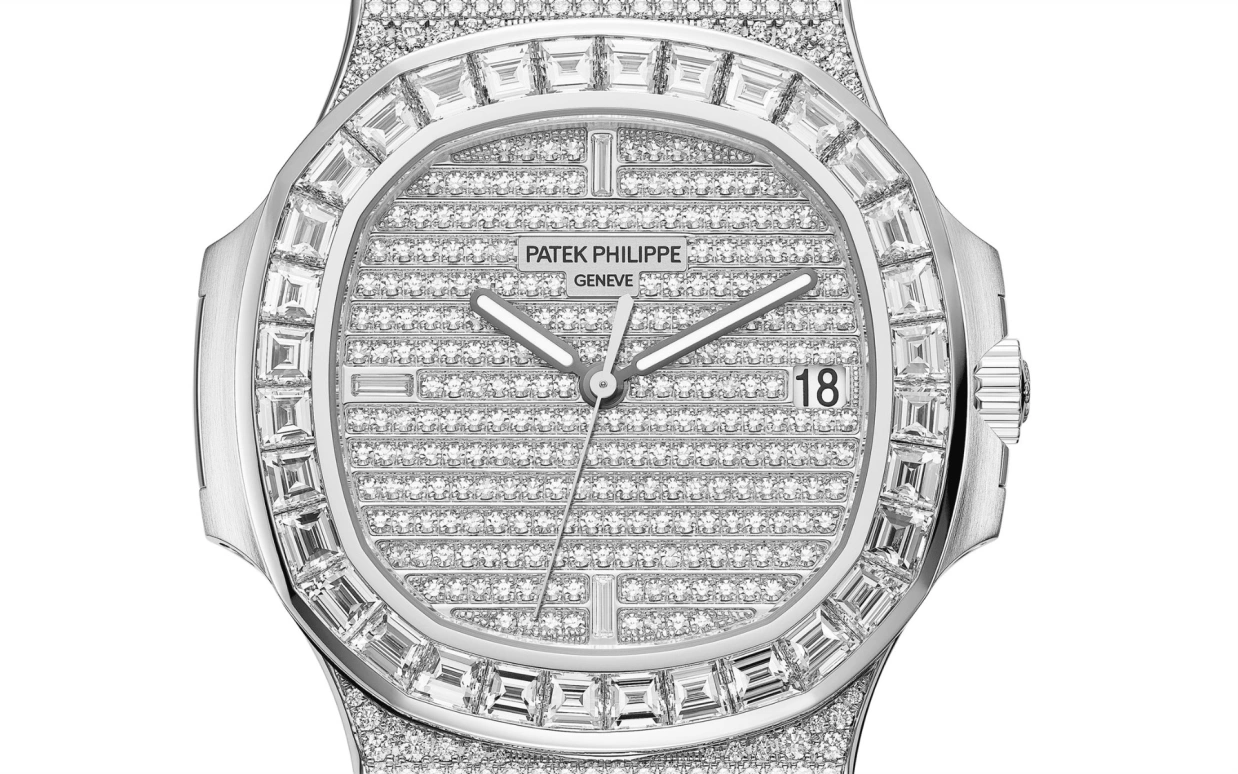 Patek Philippe,Nautilus 40mm,40mm,White Gold,Silver,Automatic,Day,45hours,Papa Bear Petty,Justin Bieber,Travis Scott,Wilber Pan,Will Pan,J Balvin,JB,5719,5719/10G-010