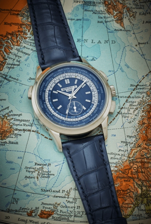 Patek Philippe,Complications 39.50mm,39.50mm,White Gold,Blue,Automatic,Chronograph,World Time,Flyback,Day / Night Indication,50～55hours,In-house Caliber,5930G,5930G-001