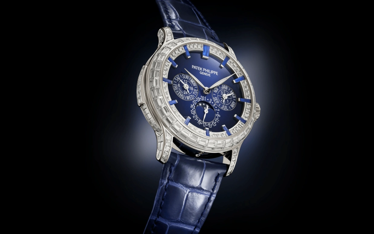 Patek Philippe,Grand Complications 42mm,42mm,Platinum,Blue,Automatic,Moonphase,Perpetual Calendar,Leap Year,Month,48hours,In-house Caliber,Mark Robert Michael Wahlberg,Mark Wahlberg,Anant Ambani,Marky Mark,5374,5374/300P-001