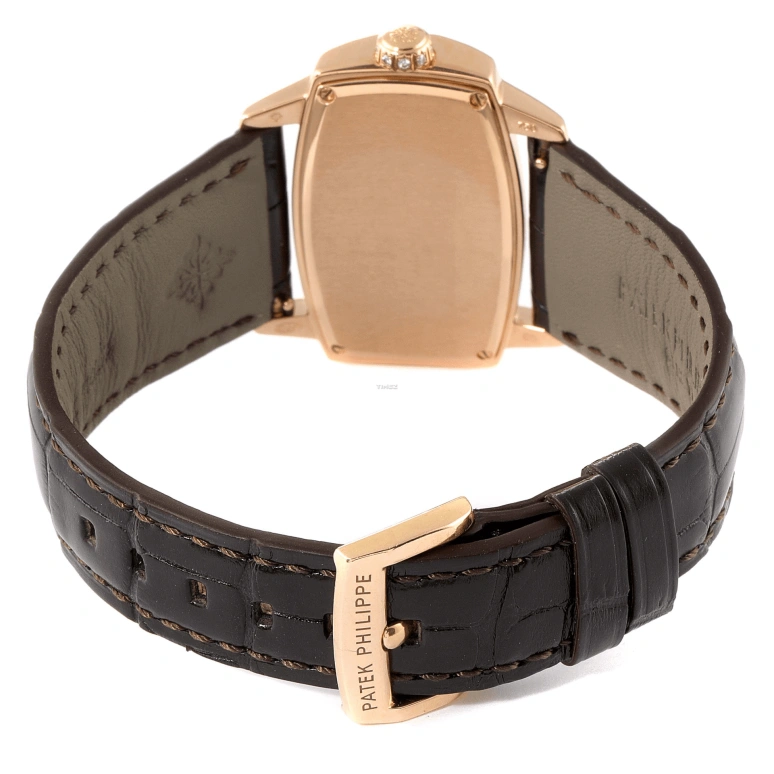 Patek Philippe,Gondolo 37.20x22.40mm,37.20x22.40mm,Rose Gold,White,Silver,Silver White,Quartz,In-house Caliber,Sapphire,Crystal Glass,4981R,4981R-001