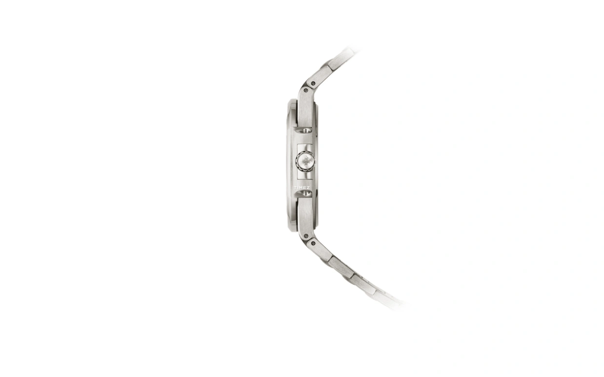 Patek Philippe,Nautilus 32mm,32mm,White Gold,Sky Blue,Quartz,Day,In-house Caliber,7010,7010/1G-013