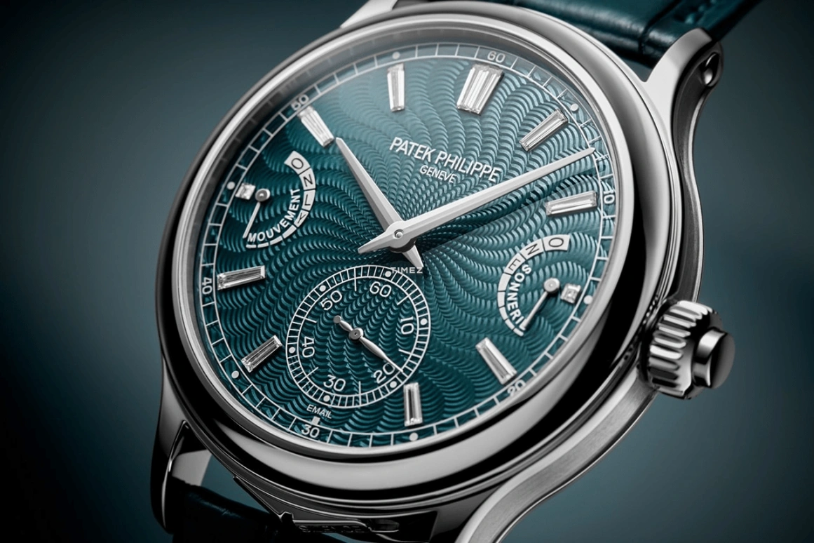 Patek Philippe,Gondolo 44.80mm,44.80mm,Stainless Steel,Blue,Green,Handwound,Power Reserve Indicator,Minute Repeater,Grande Sonnerie,Petite Sonnerie,72hours,In-house Caliber,6301A,6301A-010