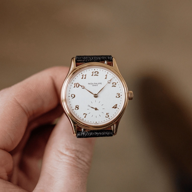 Patek Philippe,Calatrava 31.50mm,31.50mm,Rose Gold,Silver White,Handwound,44hours,In-house Caliber,3923R Harrods