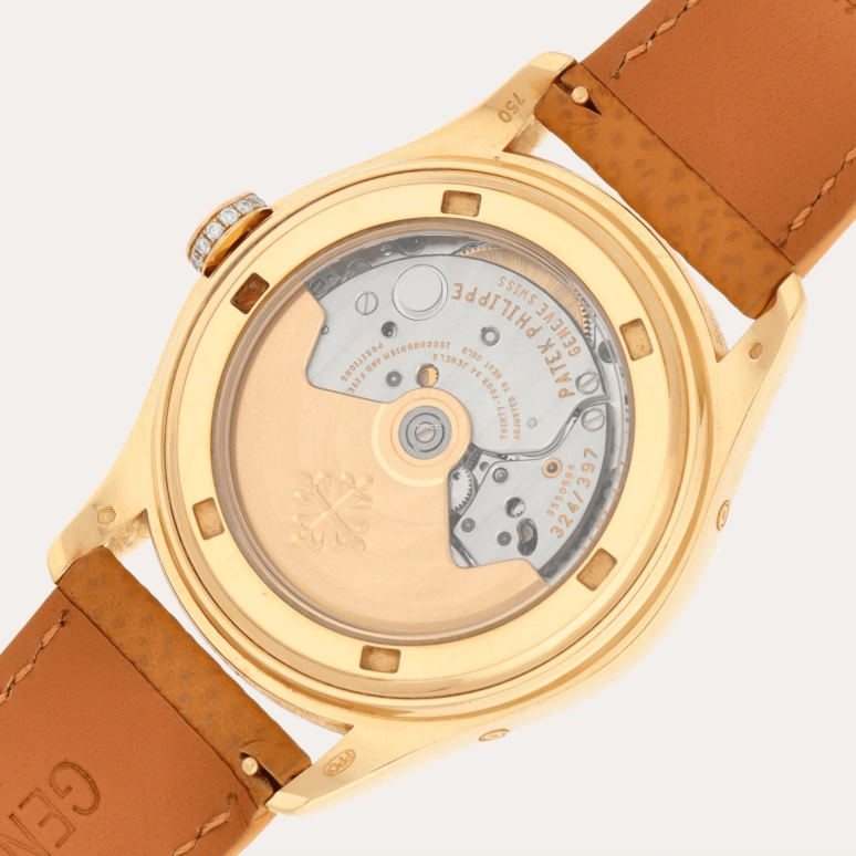 Patek Philippe,Complications 37mm,37mm,Yellow Gold,White,Automatic,Moonphase,Annual Calendar,Month,Date,45hours,In-house Caliber,4936J,4936J-001