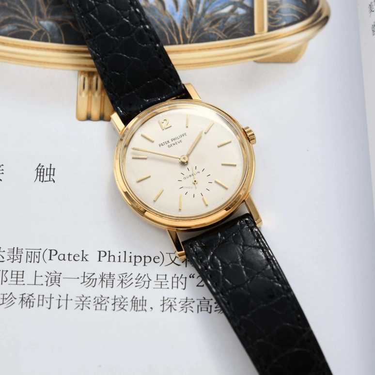 Patek Philippe,Calatrava 34mm,34mm,Yellow Gold,Cream,Automatic,In-house Caliber,Crystal Glass,Sapphire,3435J